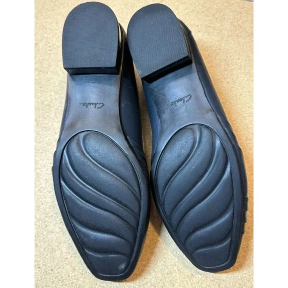 NWOT Clarks Collection Navy Leather Pleated Ballet Flats Womens Size 9.5  1
